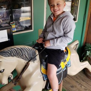 Meet your Posher, Carmen